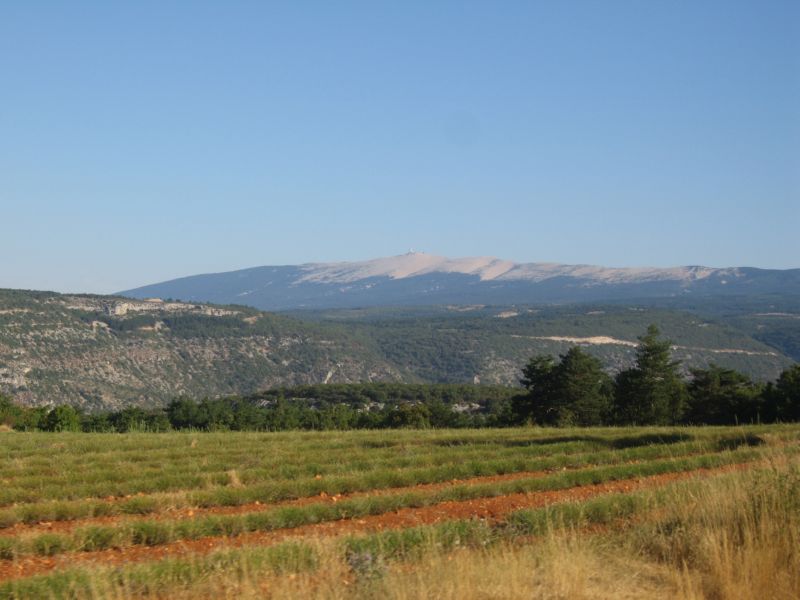 2009-08-06 Ventoux (01) a bit closer...